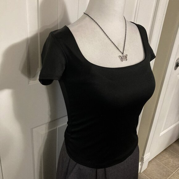LIVE IN THE MOMENT Black square neck crop top ~ Goth stretchy XS SMALL shirt tee - Picture 5 of 12